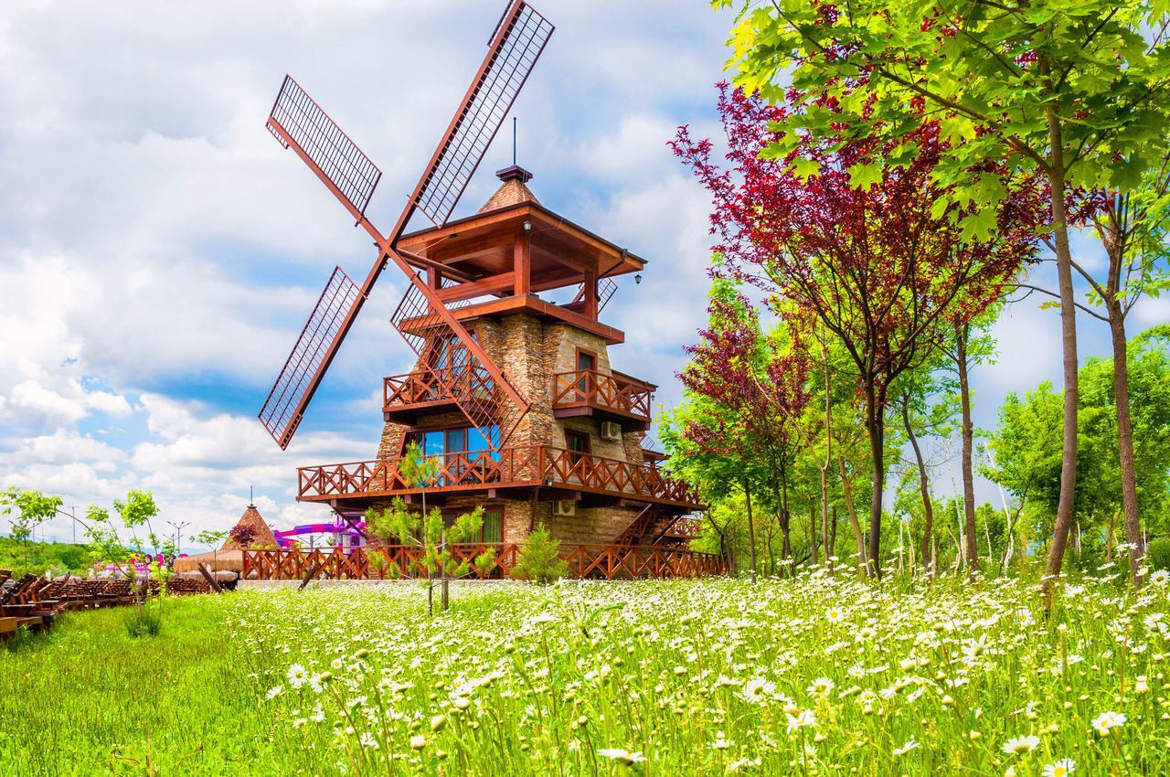 מלון Gorna Malina The Wind Mills Hydropark מראה חיצוני תמונה