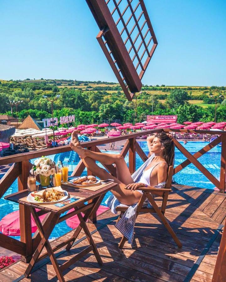 מלון Gorna Malina The Wind Mills Hydropark מראה חיצוני תמונה